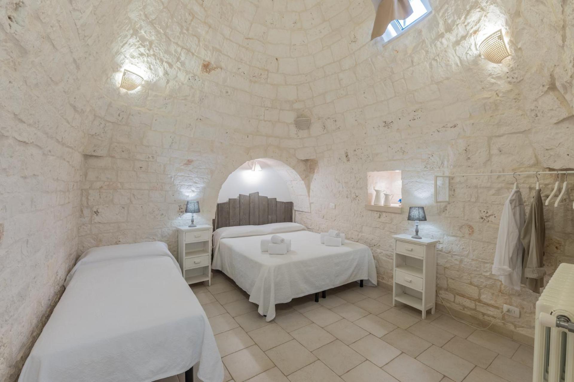 Trulli Di Mezza Vila Cisternino Exterior foto